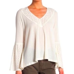 Free People Ladies Ivory Cotton V-neck Shirt (Size Medium)